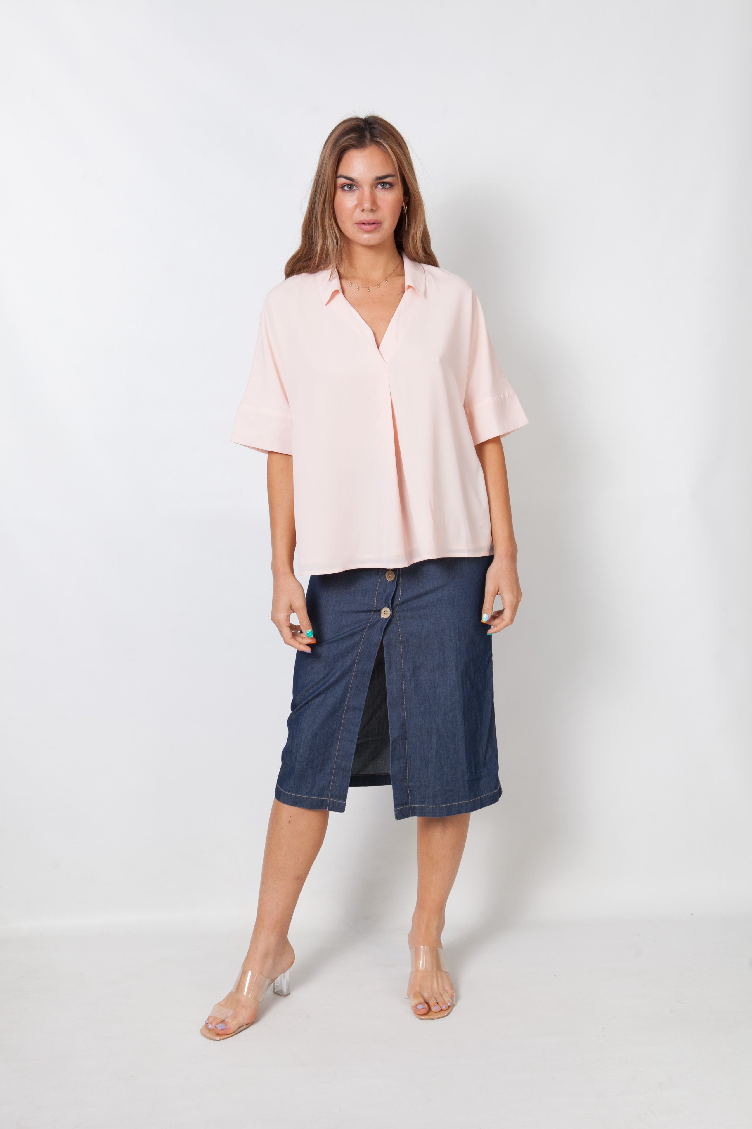 Blusa Rosa Palo Con Delantera Plisada.