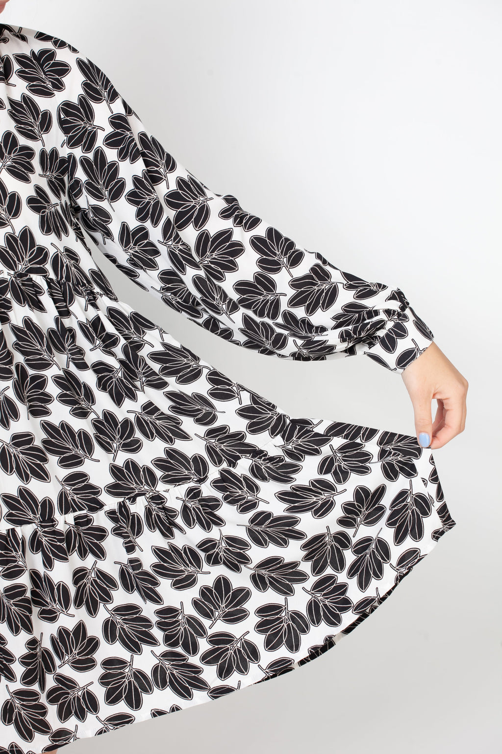 Tiered peasant dress - Black and white