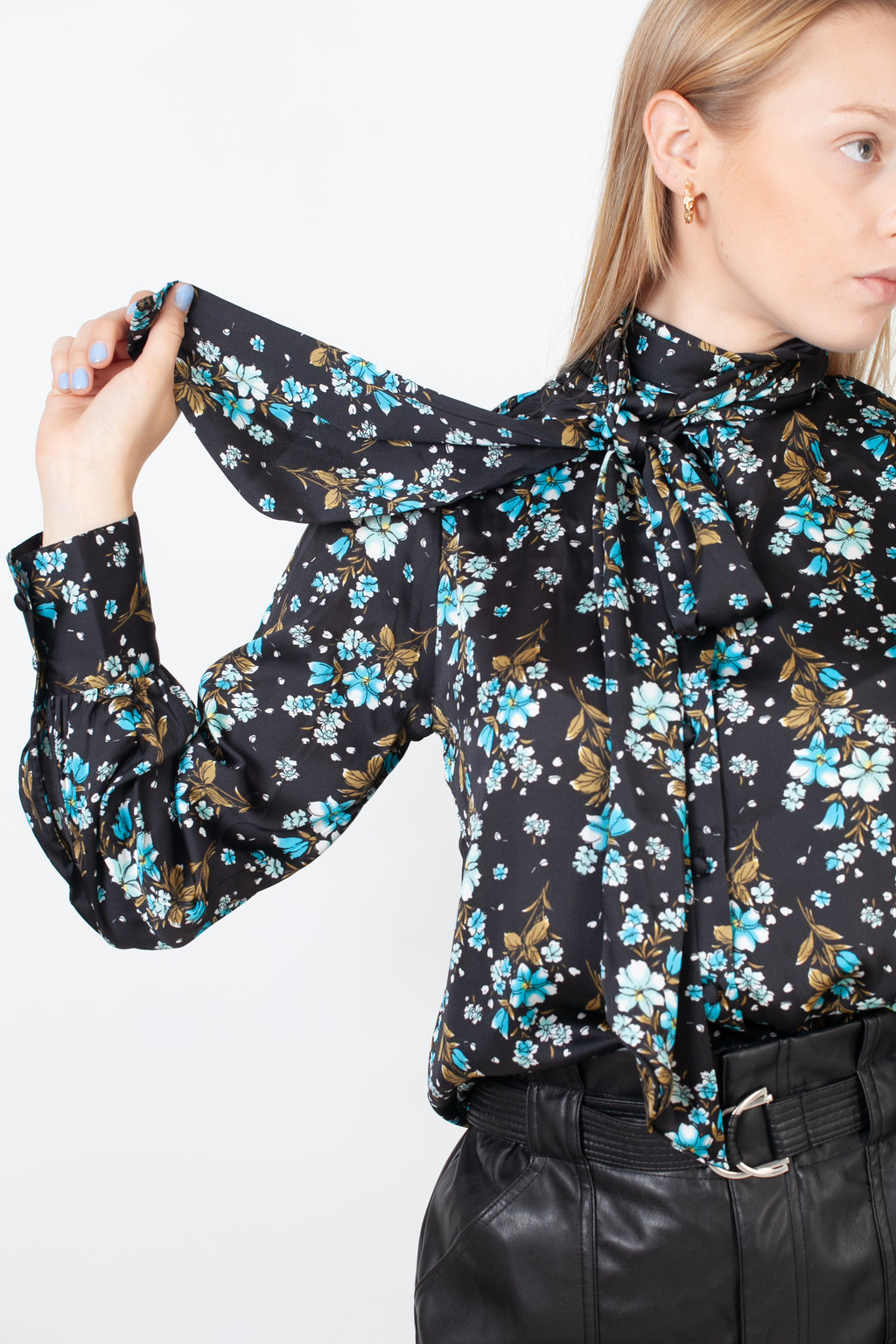 camisa manga larga estampada verde y negro