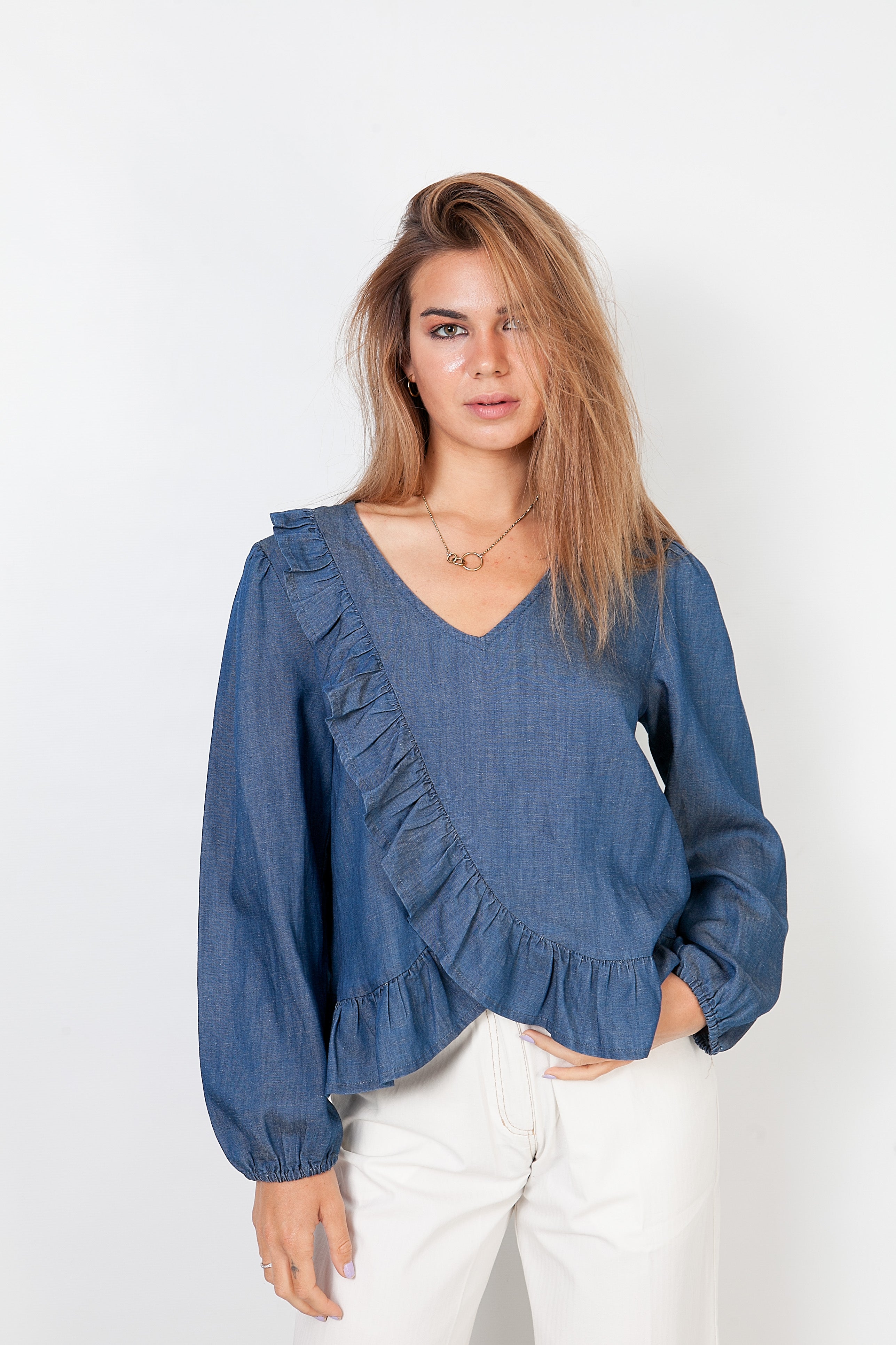 Denim shirt with front ruffle blue
