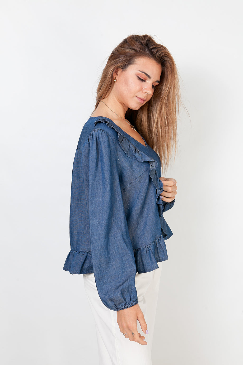 Denim shirt with front ruffle blue