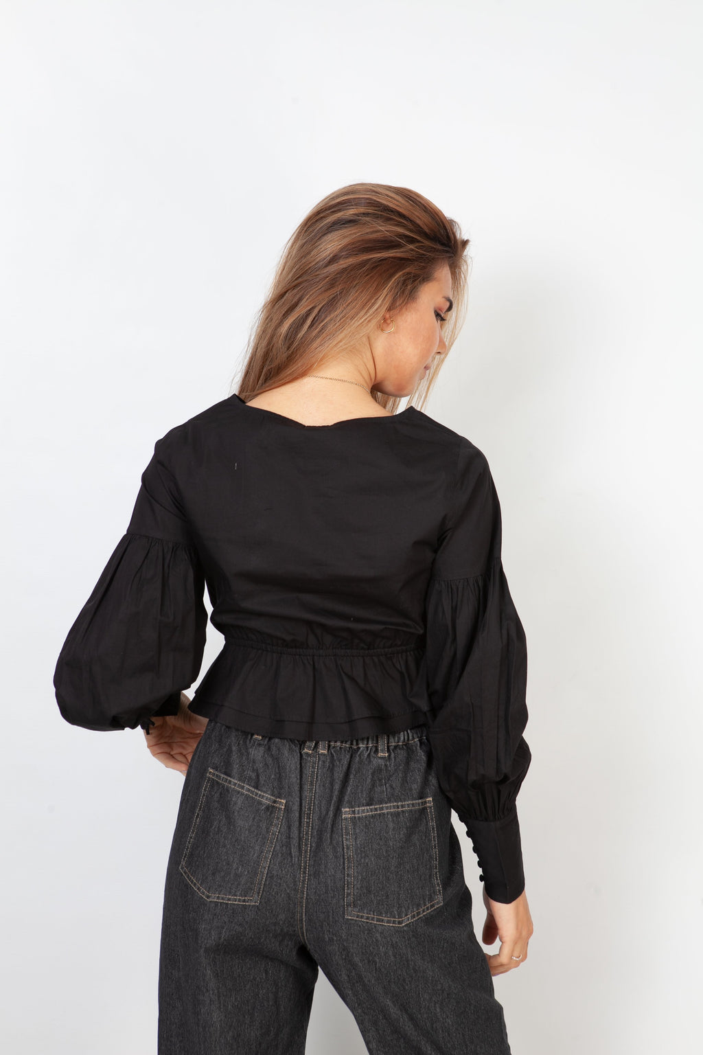 Blusa Cort Campesina-Negra