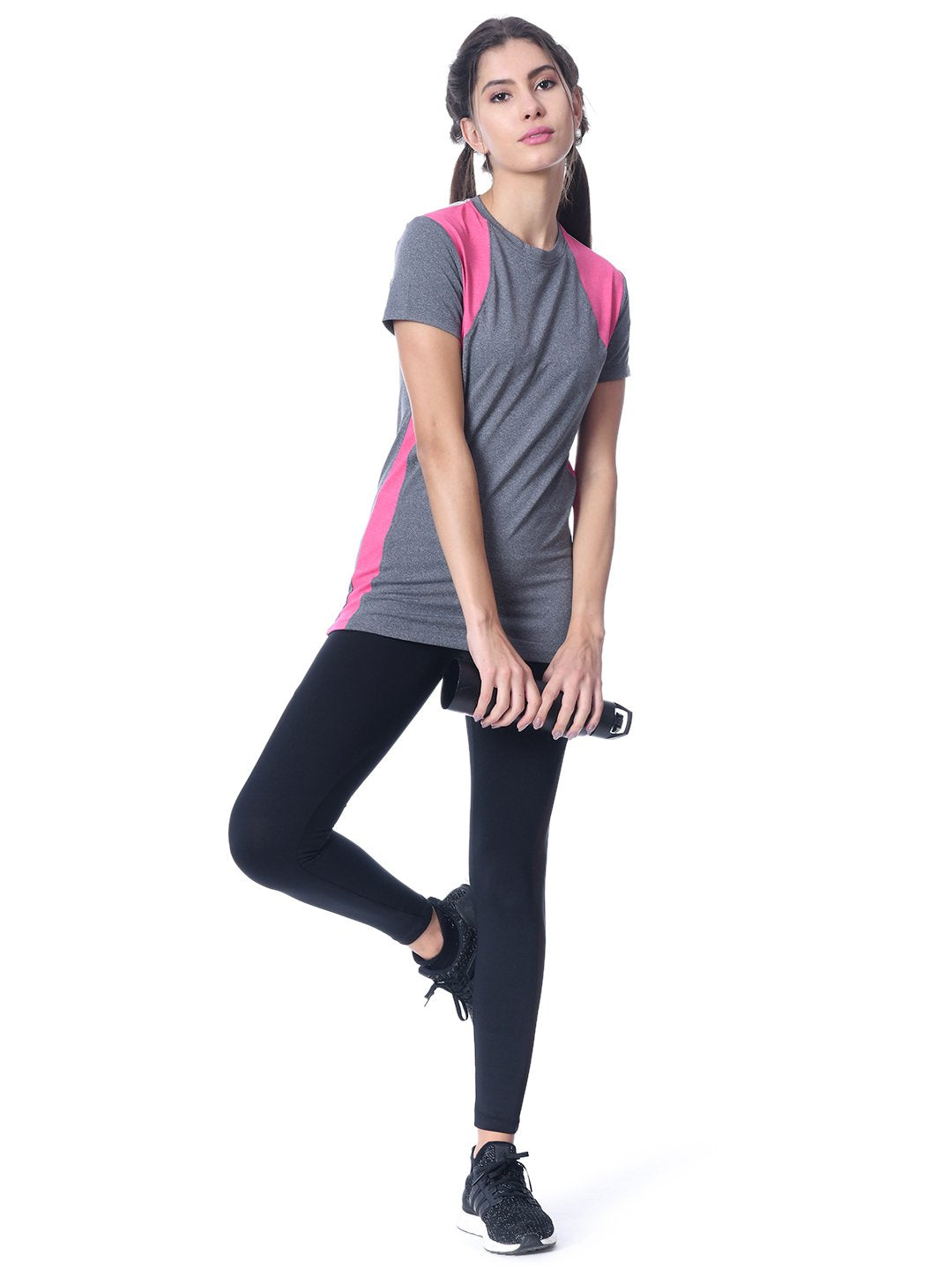 Camiseta Satvik Rosa Gris
