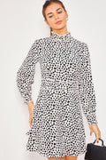 Vestido cuello alto - Blanco y negro