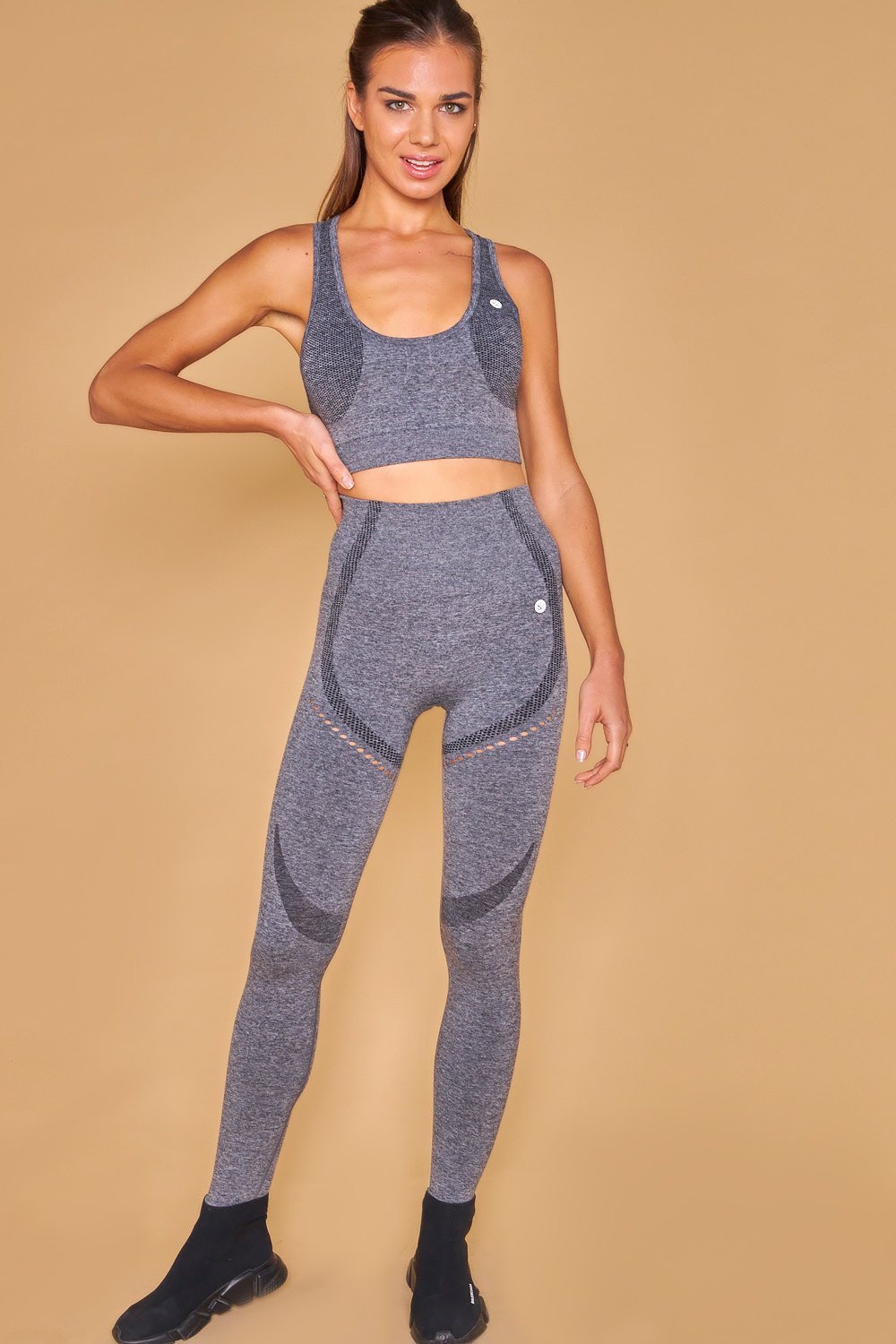 Halasana Seamless Bra - Dark Grey