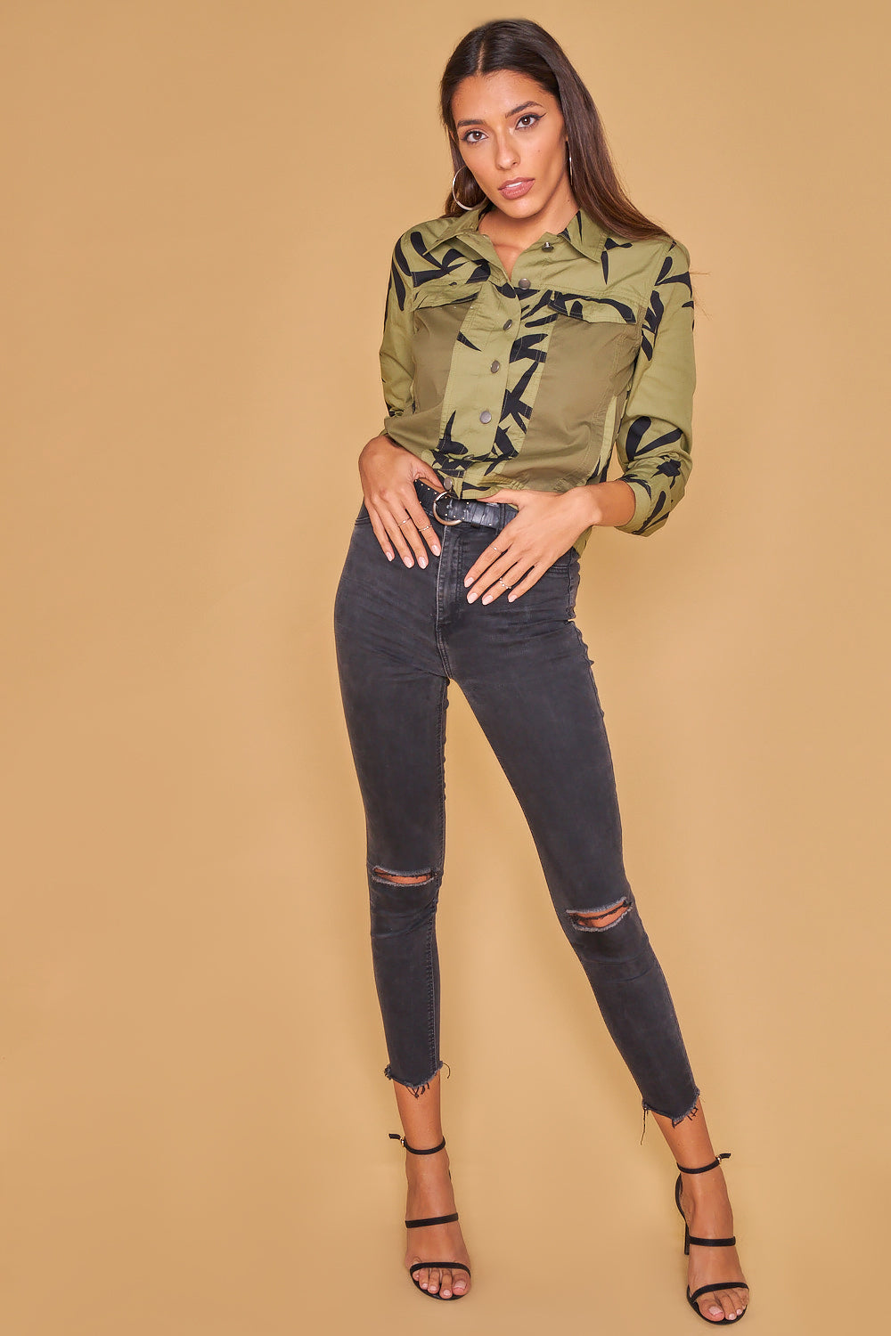 Chaqueta color blanck verde militar