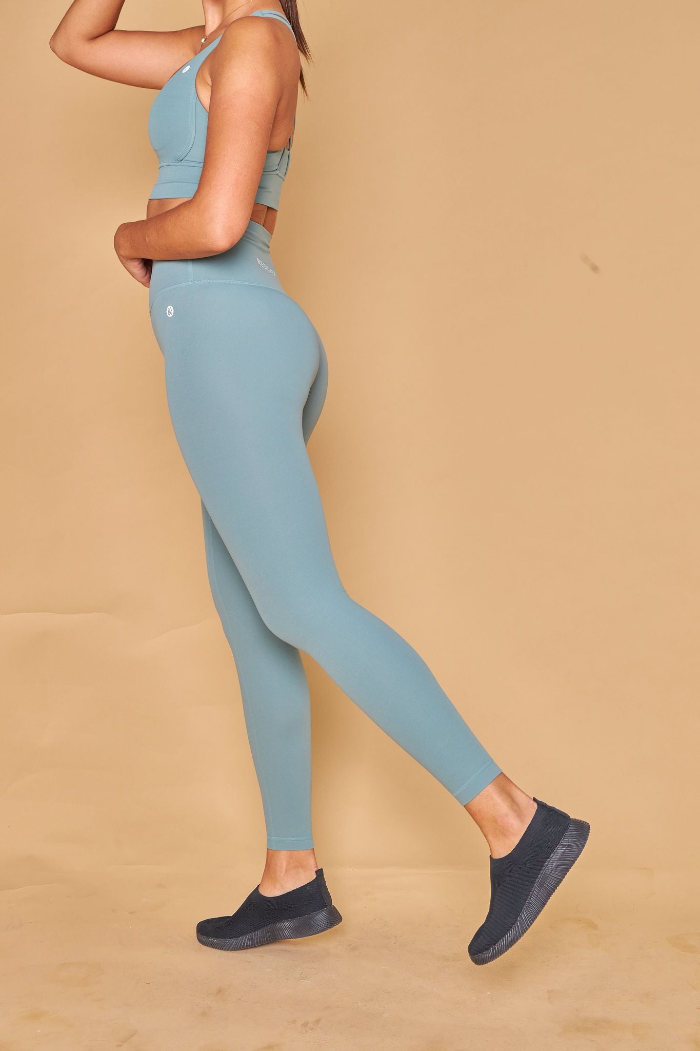 Vinyasa LUX Bra & Leggings Verde